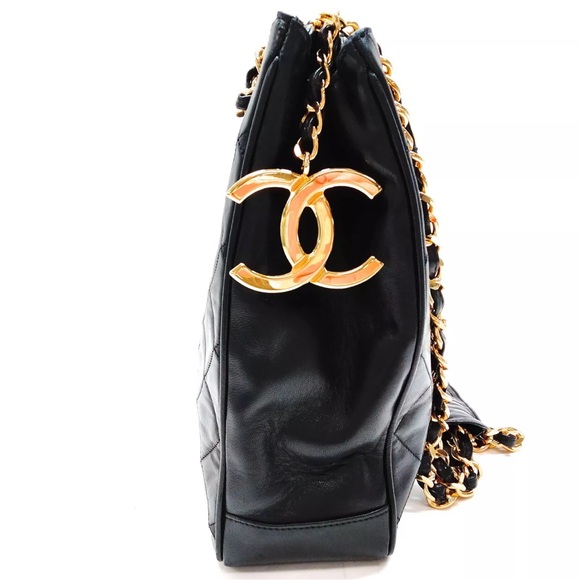 CHANEL CC Charm Matelasse Chain Tote Bag Leather Black - Picture 3 of 13